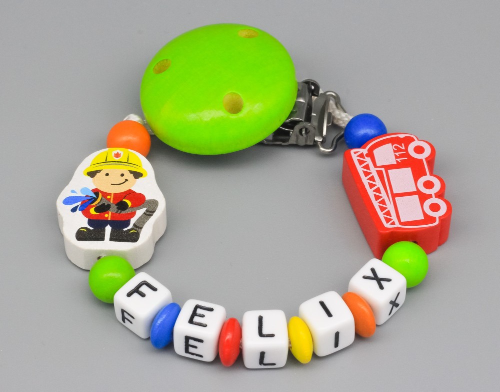 Schnullerkette mit Feuerwehrauto und Feuerwehrmann und Namen