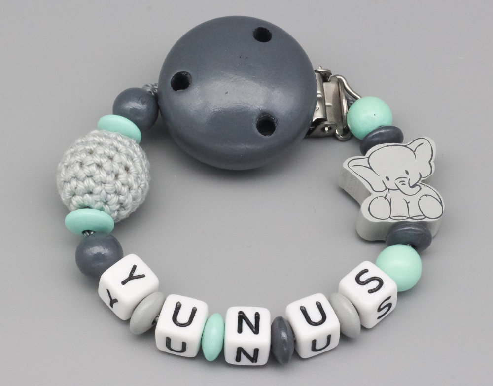 Schnullerkette und Namen