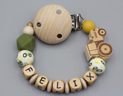 Schnullerkette mit Wunschnamen Traktor und Silikonperlen Bild 1