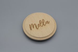 Bierdeckel / Glaseckel mit Wunschlasergravur geschwungene Schrift