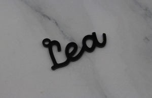 Geschenkanhänger für Ostern Osterei personalisiert aus Acryl
