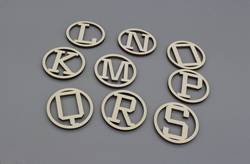 Geschenkanhänger Monogramm / Anfangsbuchstabe rund Ø 5cm | Geburstag | Weihnachten